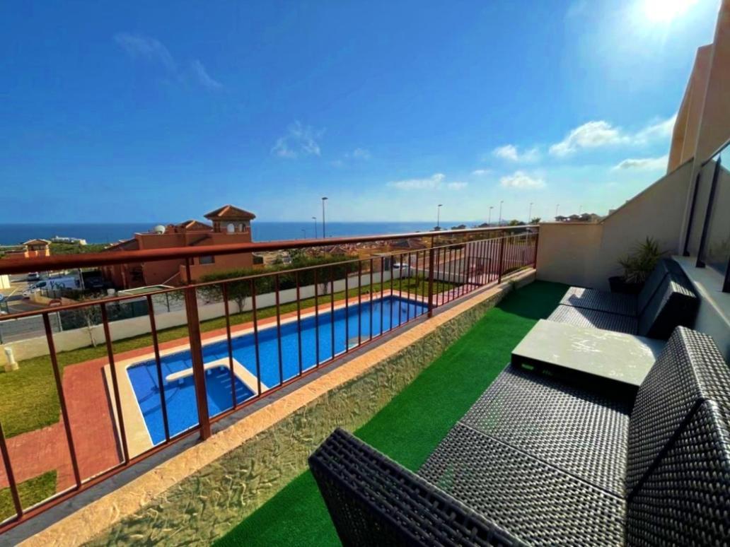 Sea View Mojon Hills Apartment *